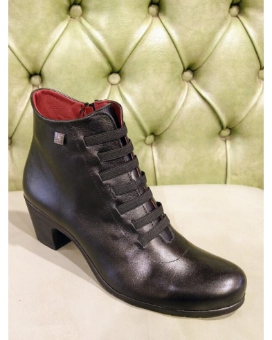 Ladies ankle boots, winter fashion