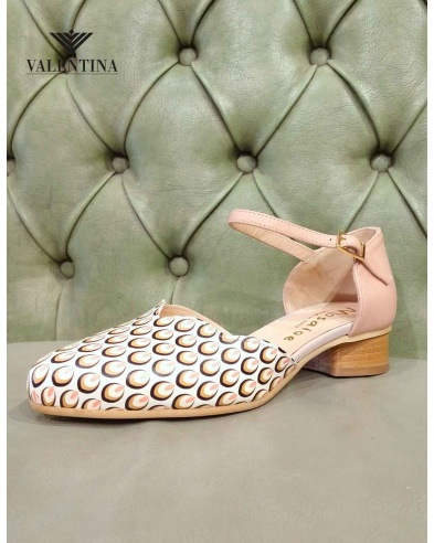 Chanel style shoes 2025, made in Italy